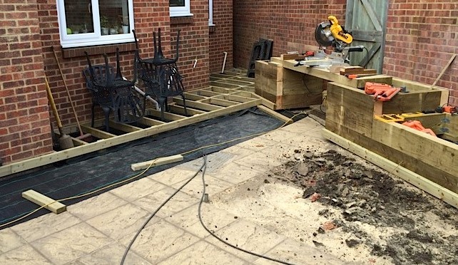 Decking-Planters-1-ED.jpg