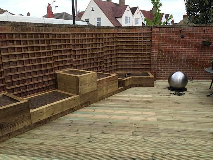 Decking-Planters-4.jpg