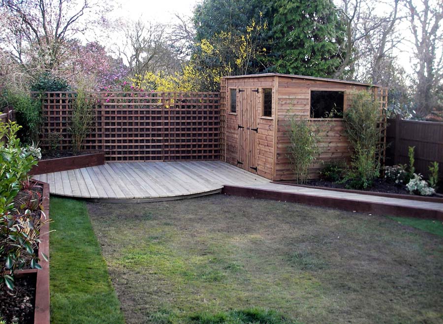 Decking-in-Enfield-3.jpg