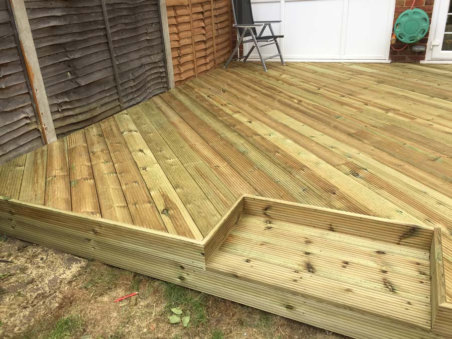 Decking-in-enfield-9.jpg