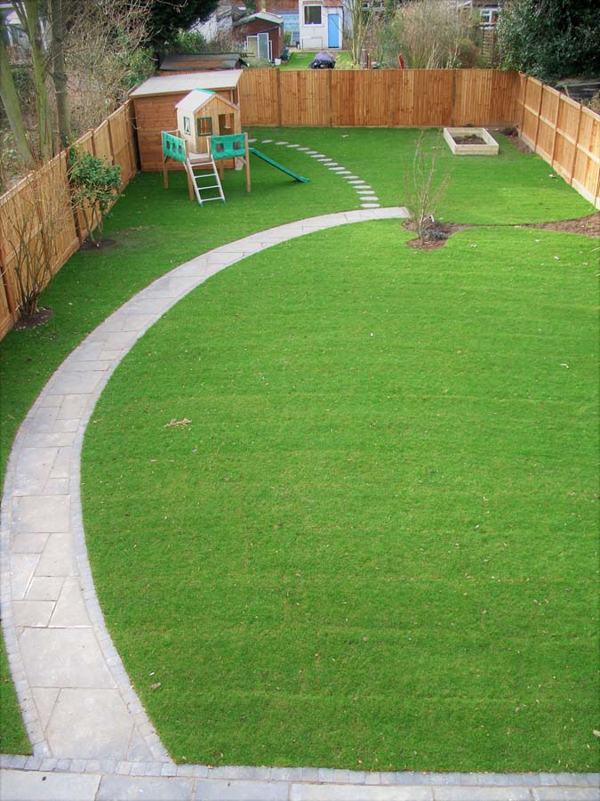 Lawn-care-in-Enfield-3.jpg