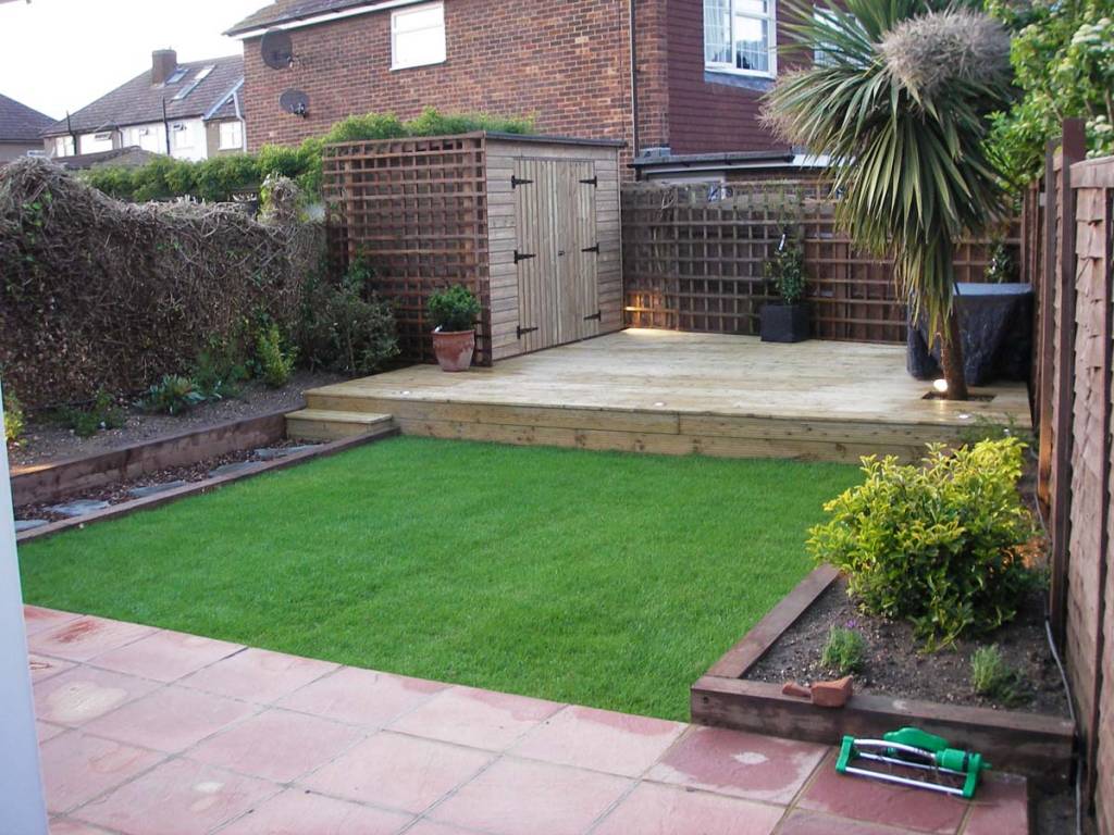 GP-landscape-shed-deck-raised-beds-with-lights-during-day.jpg