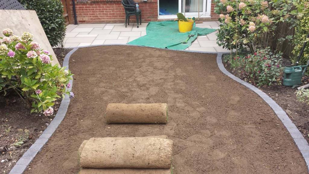 paving-in-Enfield816_122554.jpg