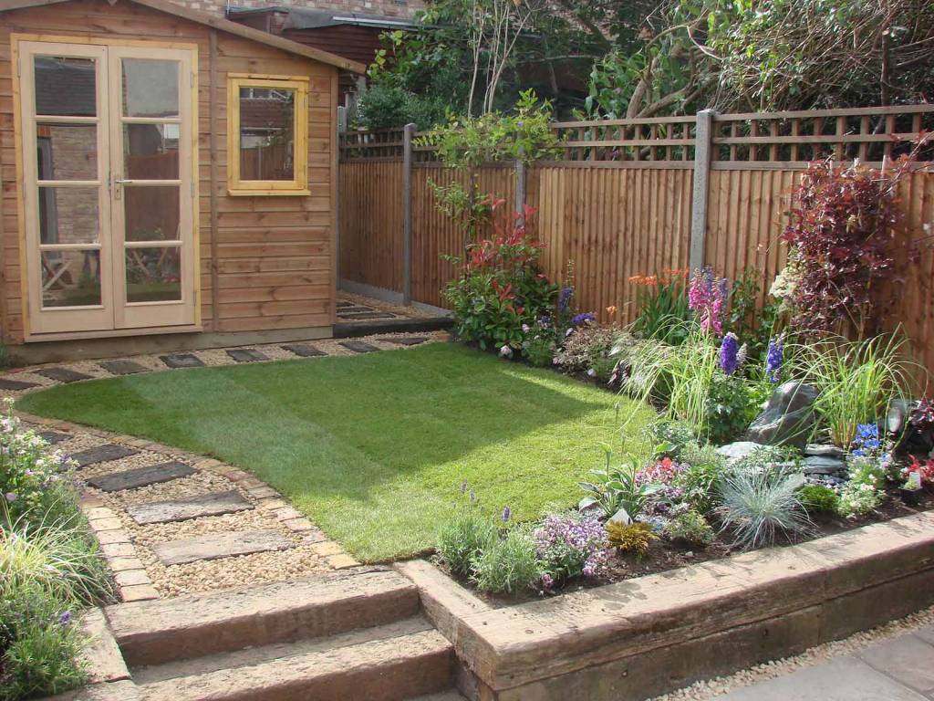 gardener-in-Enfield.jpg